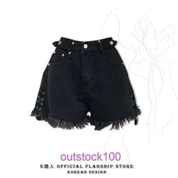 Brand Jeans Shorts Designer feminine soft 2024 oversized fat denim shorts for womens summer sweet and cool dark style ties with raw edges cross Have Original Logo
