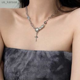 Pendant Necklaces New Sweet Cool Moonstone Star Patchwork Necklace Women Light Luxury Temperament Collarbone Chain 2023 Tide Design Necklaces24G5UG