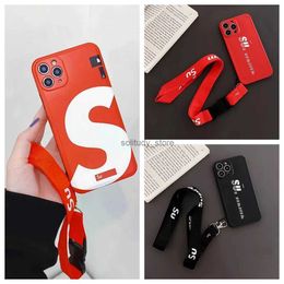 Cell Phone Cases New Designer Crossbody For IPhone 15 Pro Max Plus 14 13 12 11 XR XS 8 7 Luxury S Case With Stripe Red Phonecase Mens Shockproof Shell -5 2DK6 Q240408