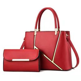 2004 Designer Bag 2005 hobo Bags Crossbody Purses Sale Luxurys Shoulder Bag Handbag Women's Lady High Quality Chain Canvas Fashion Wallet Bag6576578