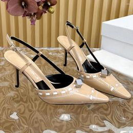 Sandals 2024 Est Spring Summer Elegant High Heel Trendy Patent Leather Women Shoes Pointed Toe Solid Colour Metal Buckle Decor