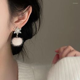 Stud Earrings 2024 Trend Zircon Snowflake Hair Ball Mosquito Incense Plate Ear Clip No Hole Female Fresh Temperament Gift Wholesa