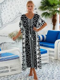 Summer Loose Kaftan Embroidery Beach Cover Up Saida De Praia Swimsuit Women Bikini Cover-ups Tunic Pareo Sarong Beachwear Q1193