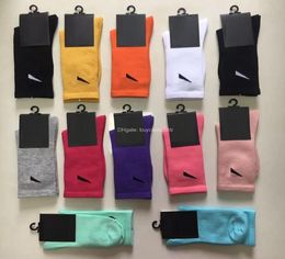 12 Colours Whole Stocking Women Men Stockings Knee High Socks Fashion Sports Football Cheerleaders Long Cotton Multi Good3728783