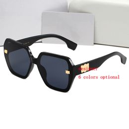 Polarised Designer Sunglasses Beach Summer Women Sunglasses UV 400 Fashion Brand Full Frame Sun Glasses