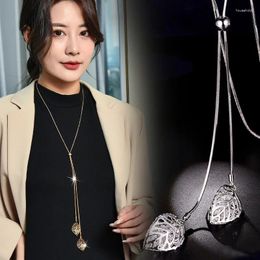 Pendant Necklaces Elegant Female Fashion Necklace Leaf Long Winter Sweater Chain Women Girls Jewellery Gift