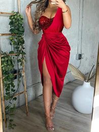 Summer Women Sexy Dress One Shoulder Irregular Office Lady Smocked Slit Fashion Sequin Sewing Slim Fit Party 240408