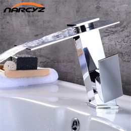 Bathroom Sink Faucets Basin Chrome Brass Waterfall Faucet Single Lever Big Square Spout Deck Mounted Mixer Water Tap XT533
