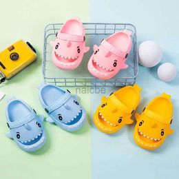 Slipper Summer new arrival shark slippers children cartoon slidesToddler flipflops BABI boys and girls home slippers kid Beach Sandals 2448