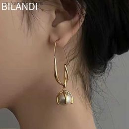 Charm Bilandi Trendy Jewellery Shiny Round Pearl Earrings Hot Sale Elegant Temperament Metal Gold Colour Dangle Earrings For Women Gifts240408