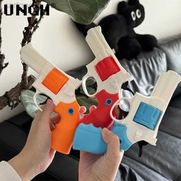 Gun Toys UNGH Manual Water Gun Revolver Summer Swimming Pool Beach Water Battle Play Fighting Game Outdoor Toy for Children Boy Kids 240408