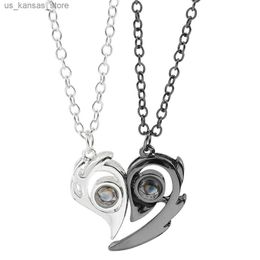 Pendant Necklaces 1Pair Fashion Creative Heart Necklace Magnetic Couple Pendant for Lover Romantic Languages I Love You Jewellery Gift240408F7JX