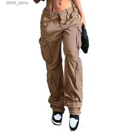 Jeans feminino Summer Summer Womens Retro Gray Cargo Pants de cintura alta Jeans larga bolsos de jeans Moda casual Múltiplos bolsos da mãe estilo Hip-Hop Y240408