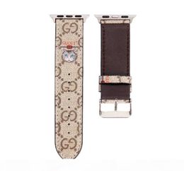 Fashion Luxury Designer Watch Bands for 38mm 40mm 42mm 44mm Series 5 4 3 2 Smart Watch Straps Leather Bee Cat Printing Watchband1405931
