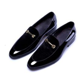 Mens Dress Shoes Shadow Patent Leather Luxury Fashion Bridegrooms Wedding Mens Italian Style Oxford Shoes