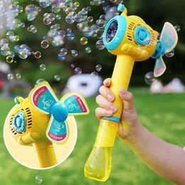 Baby Bath Toys Fully Automatic Bubble Blowing Machine Childrens Handheld Windmill Soap Bubble Stick Summer Game Childrens Toys for Kids Gifts L48