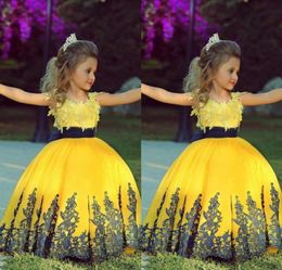 Fashionable Yellow Ball Gown Girl Toddler Pageant Dresses With Black Sash Lace Applique Custom Wedding Flower Girl Prom Party Gown6028135