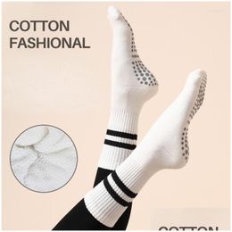 Sports Socks Warm High Quality Bandage Yoga Anti-Slip Quick-Dry Dam Pilates Ballet Good Grip For Women Cotton Fitness Drop Delivery Dha5D