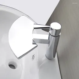 Bathroom Sink Faucets YANKSMART Design Single Handle Deck Mounted Chrome Finish Basin Brass Body Mixer Taps Vanity Waterfall