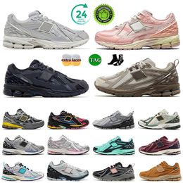 Designer 1906 Sneakers Running Shoes For Men Women Cloud White Protection Pack Black Pink Gold Green Designers New 1906r dhgates Outdoor Trainers Jogging Shoe