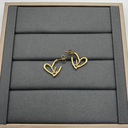 Love Earrings Stud Designer Gold Jewellery High appearance level "stylish" men and women bring their own high-grade necklace Valentine's Day gift