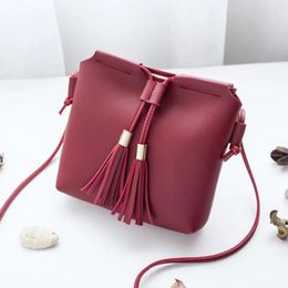 Shoulder Bags Womens Bag Women Black Red Crossbody Leisure Faux Leather Tassel Luxury Handbags Designer