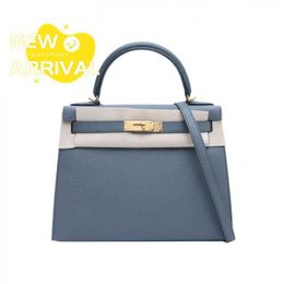 Frauenbeutel Luxus -Taschen Designer Handtaschen besuchen Bankette mit einem klassischen Modeethos echte Cowhide -Tasche H1T6