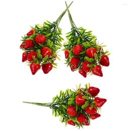 Decorative Flowers 3 Pcs Berries Simulated Strawberry Fake Stems Party Decorations Outdoor Fruit Branches Vase Filling Decors Artificial