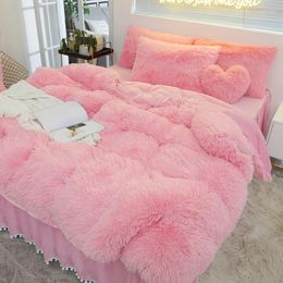 Bedding Sets Women's Mink Set Solid Color Luxury Double Velvet Quilt Cover Bed Skirt Pillow Case Household Textiles 2024