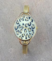 Fashion Brand women men Unisex Leopard style gold Steel Metal Band quartz wrist watch C138028338