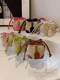 INS Girls straw weaving handbags kids single shoulder Drawstring mini bucket bag fashion children crossbody bags Z7604