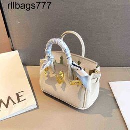 Designer Leather Handbag Bk Genuine Platinum Bag for Women 2024 Fashion Summer This Years Popular Messenger Large Capacity Work Portable