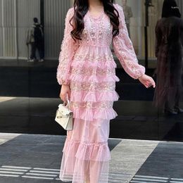 Casual Dresses Lantern Long Sleeved Embroidered Flowers V-Neck Dress Spring And Autumn Mesh Lace Multi Layered Ruffles Patchwork Vestidos