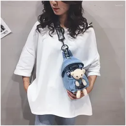 Evening Bags AFKOMST 2024 Trendy Japanesestyle Mini Bag Cute Cartoon Sheep Bear Canvas Women Chest Denim Crossbody Shoulder