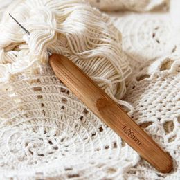 Handicraft Crochet Hooks Sweater Scarf Crochet Needles Bamboo Wooden Knitting Needles Yarn Weave Tool Sewing Accessories