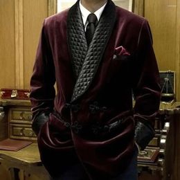 Men's Suits Double Breasted Suit One Piece Black Shawl Lapel Solid Colour Design Smoking Jacket Costume Homme Velvet Loose Daily Blazer