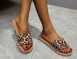 Slippers Women Sandals 2022 Summer New Womens Shoes Outer Wear Hemp Rope Leopard Print Flat Plus Size 43 Zapatillas Muje H240409 GERZ