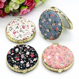 DSHOU225 Mini Round Pocket Folding Makeup Mirror Vintage Double Sides Floral Printed Chinese Style Compact Cosmetic Tool Gift 240409