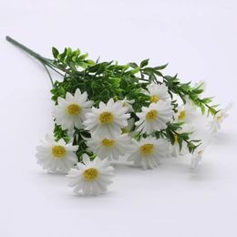 Decorative Flowers 15 Heads Artificial Plastic Fake Plants Wedding Garden Decor Home Party Office Room Table Decoration