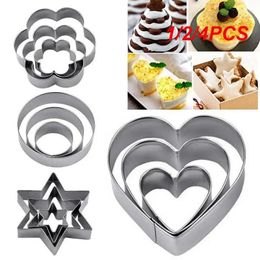 Baking Moulds 1/2/4PCS Set Heart Shape Cookie Cutter Mould Year Decoration Cake Biscuit Tools Christmas Kitchen