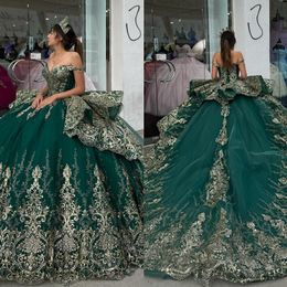 フォレストグリーンプリンセスドレスプロムボールガウンオフショルダーレースアップリケされたVestido de Quinceaneraスイープトレインチュール15マスカレードドレス