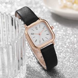 Relógios femininos Moda Novo 2022 Luxo Bracelet Women Bracelet Welartz Relógios para mulheres Relógio de couro Pu