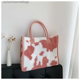 Other Bags Shoulder Bags Plush Cow Pattern Tote Bag For Women Vintage Soft Fluffy Handbag Fashion Large Capacity Shoulder Bag