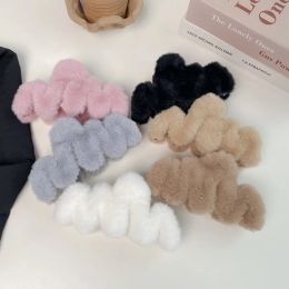 Winter Plush Jelly Wave Hair Claw Women Faux Fur Hair Clip Elegant Hairpin Furry Headwear Hair Claw Clips Girls Hair Accessories