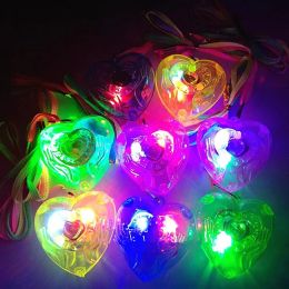 40pcs Shining Star Heart LED Light Up Necklace Pendant Children Glow Gift Blinking Toy Kids Party Favours navidad Christmas