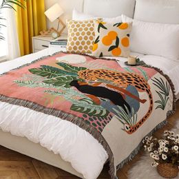Blankets 1pc Vintage Boho Decorative Blanket Plaid Sofa Mats Tassels Linen Rug Illustration Line For Camping Travel