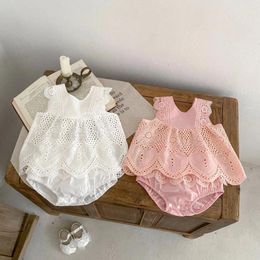 Clothing Sets 2024 Summer Infant Girl 2-piece Set Round Neck Sleeveless Lace Panel Top Clear Color BuPants Suit Toddler Outfit