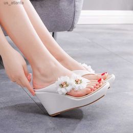 Slippers Crystal Queen Summer Womens Flip-Flop Sandals Platform Flip Flops Swing Wedges Women Shoes Plus Size H240409