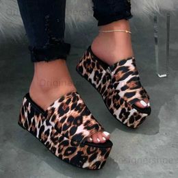 Slippers Ladies Shoes on Sale 2023 New Fashion Sexy Leopard Print Womens Slippers Summer Outdoor Thick Sole Casual Women Wedge Sandals T240409
