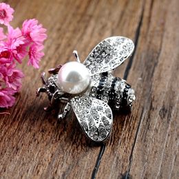 European and American fashion luxury three-dimensional bee bright pearl brooch small set dual-purpose exquisite alloy pin